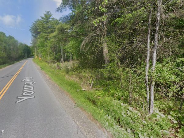 3500 Young Road, Middle Grove, NY 12850