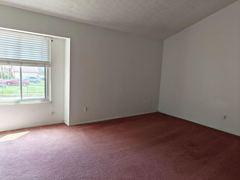 3766 Pendlestone Drive, Columbus, OH 43230 Photo 8