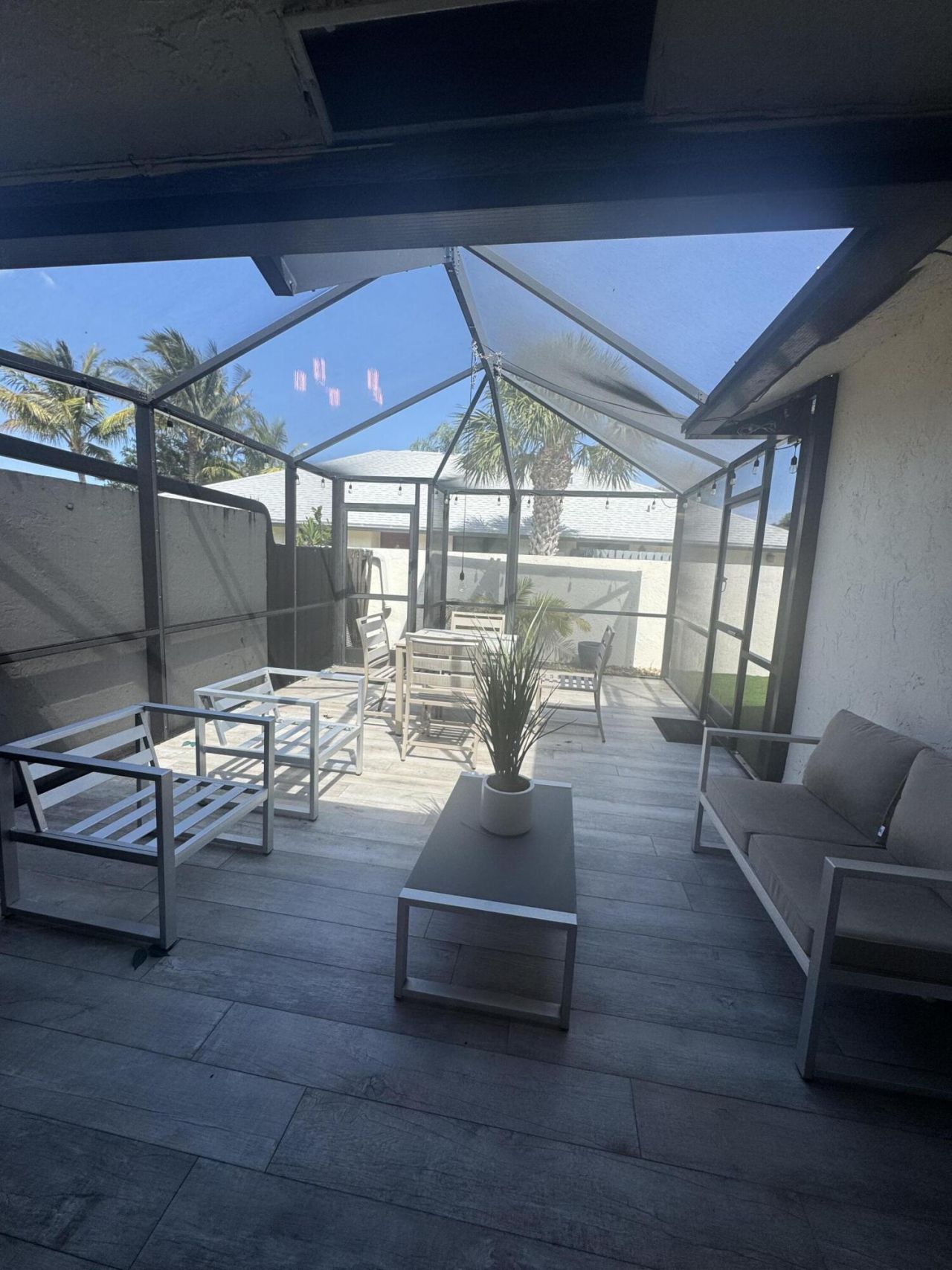 499 SW 28th Avenue, Delray Beach, FL 33445 Photo