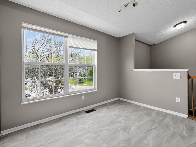 4906 River Trail Court, Columbus, OH 43228 Photo 10