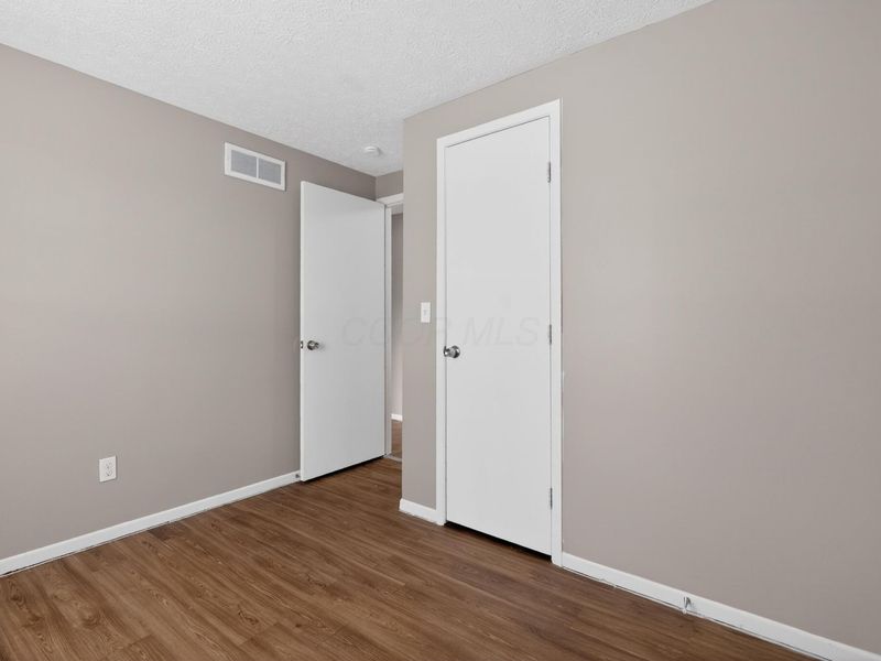 4906 River Trail Court, Columbus, OH 43228 Photo 19