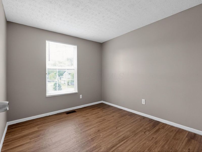 4906 River Trail Court, Columbus, OH 43228 Photo 9