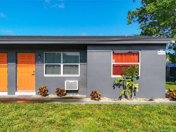 391 NE 42nd Ct, Unit North, Oakland Park, FL 33334