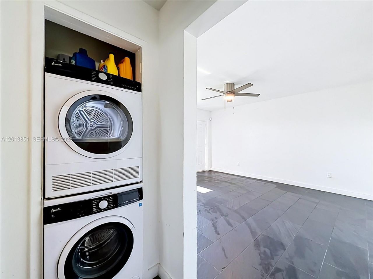 391 NE 42nd Ct, Unit North, Oakland Park, FL 33334 Photo