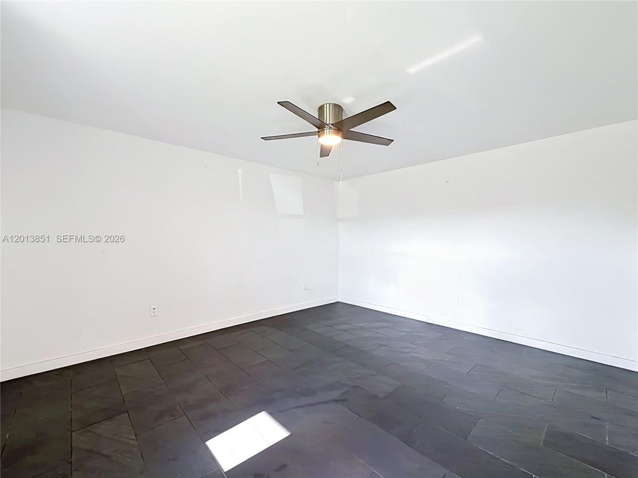 391 NE 42nd Ct, Unit North, Oakland Park, FL 33334 Photo