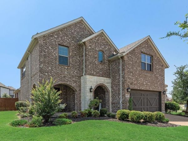 2824 Village Creek Street, Celina, TX 75078