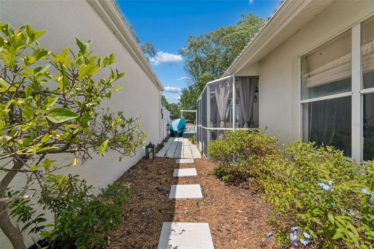 10491 Casa Grande Circle, Spring Hill, FL 34608 Photo