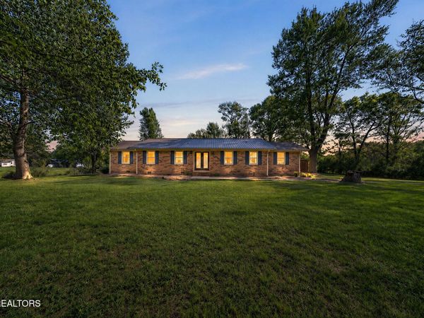 109 Parkway Lane, Crossville, TN 38572