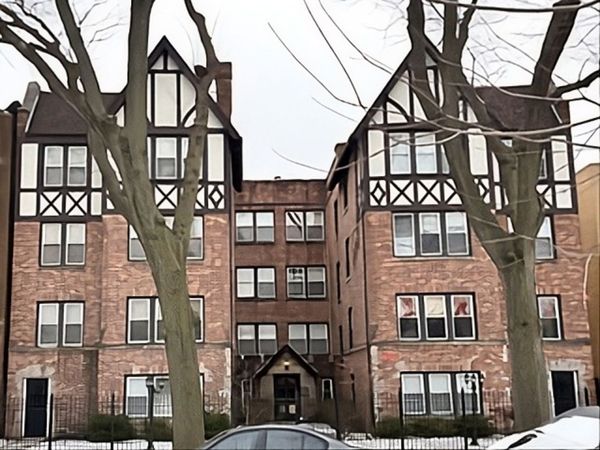 2641 W Estes Avenue , Unit 1A, Chicago, IL 60645