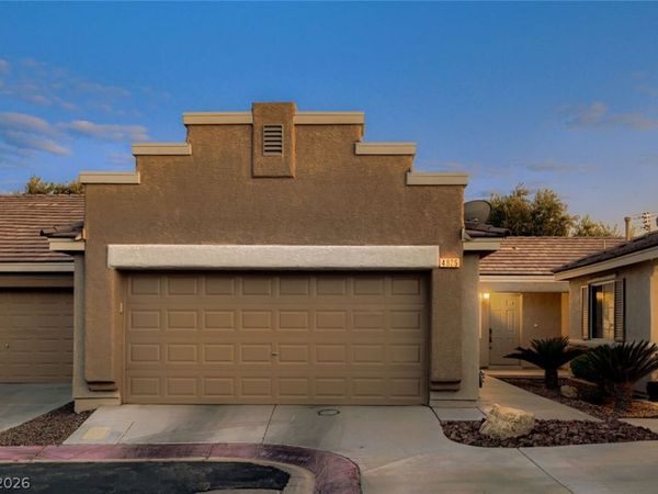 4825 Plama Court , Las Vegas, NV 89131