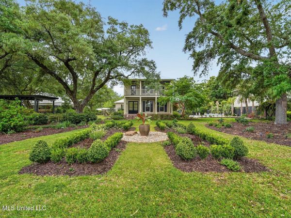 106 Sea Pine Street, Long Beach, MS 39560