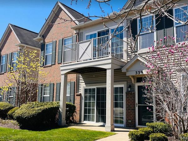 339 Wright Street, Wixom, MI 48393