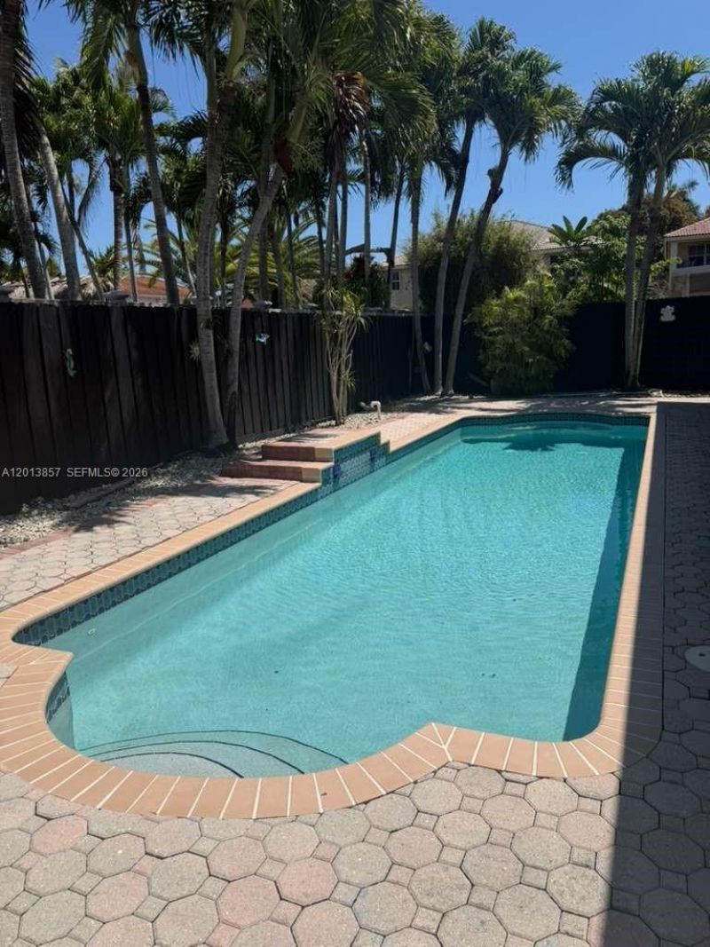 16479 SW 53rd St , Miami, FL 33185 Photo