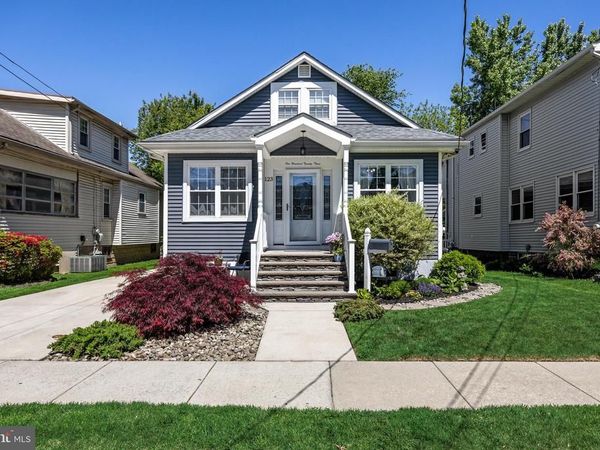 123 E OAKLAND AVENUE, HADDON TOWNSHIP, NJ 08107