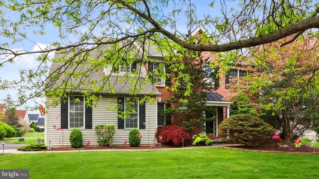 7128 Periwinkle Drive, Macungie, PA 18062 Main Photo