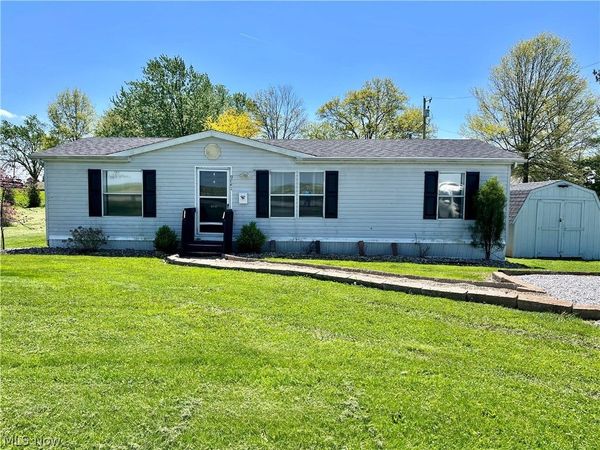 9741 Yoder Road , Sterling, OH 44276
