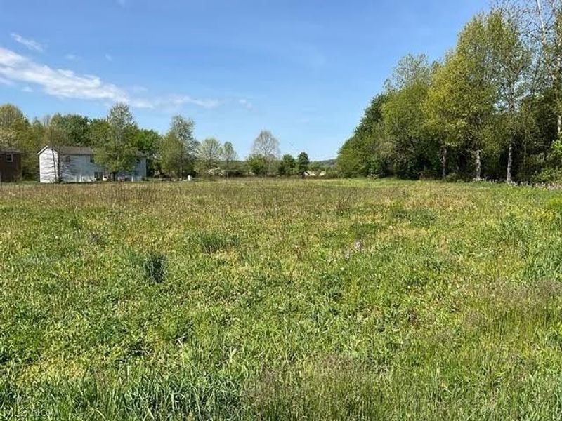 Hess Mill RD, Bolivar, OH 44612 Photo 9