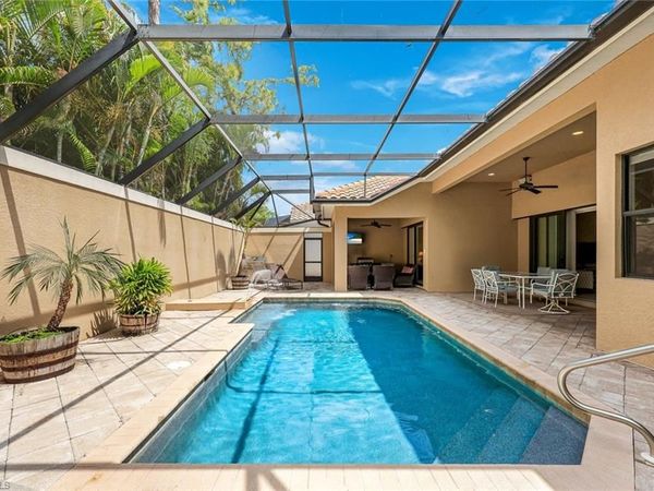 1221 Briarwood CT , NAPLES, FL 34104
