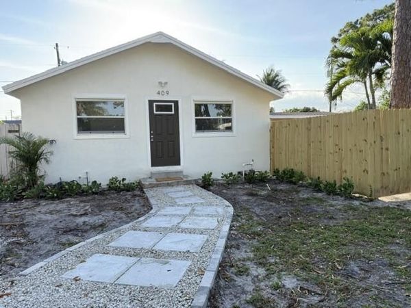 409 Perry Avenue, Greenacres, FL 33463