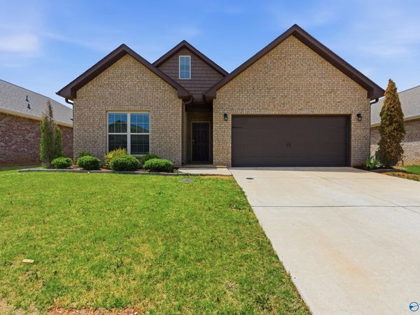 12933 Juniors Drive, Madison, AL 35756