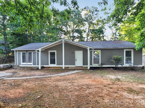 6300 Dwightware Boulevard, Charlotte, NC 28227