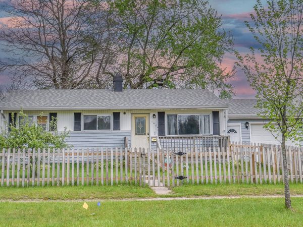 1404 Dean Drive, Albion, MI 49224