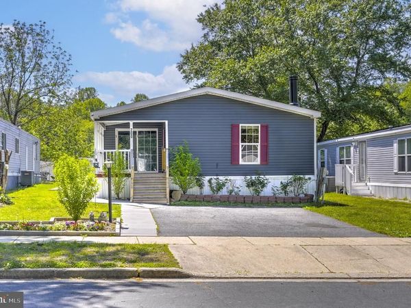 200 BOONES DRIVE, LOTHIAN, MD 20711