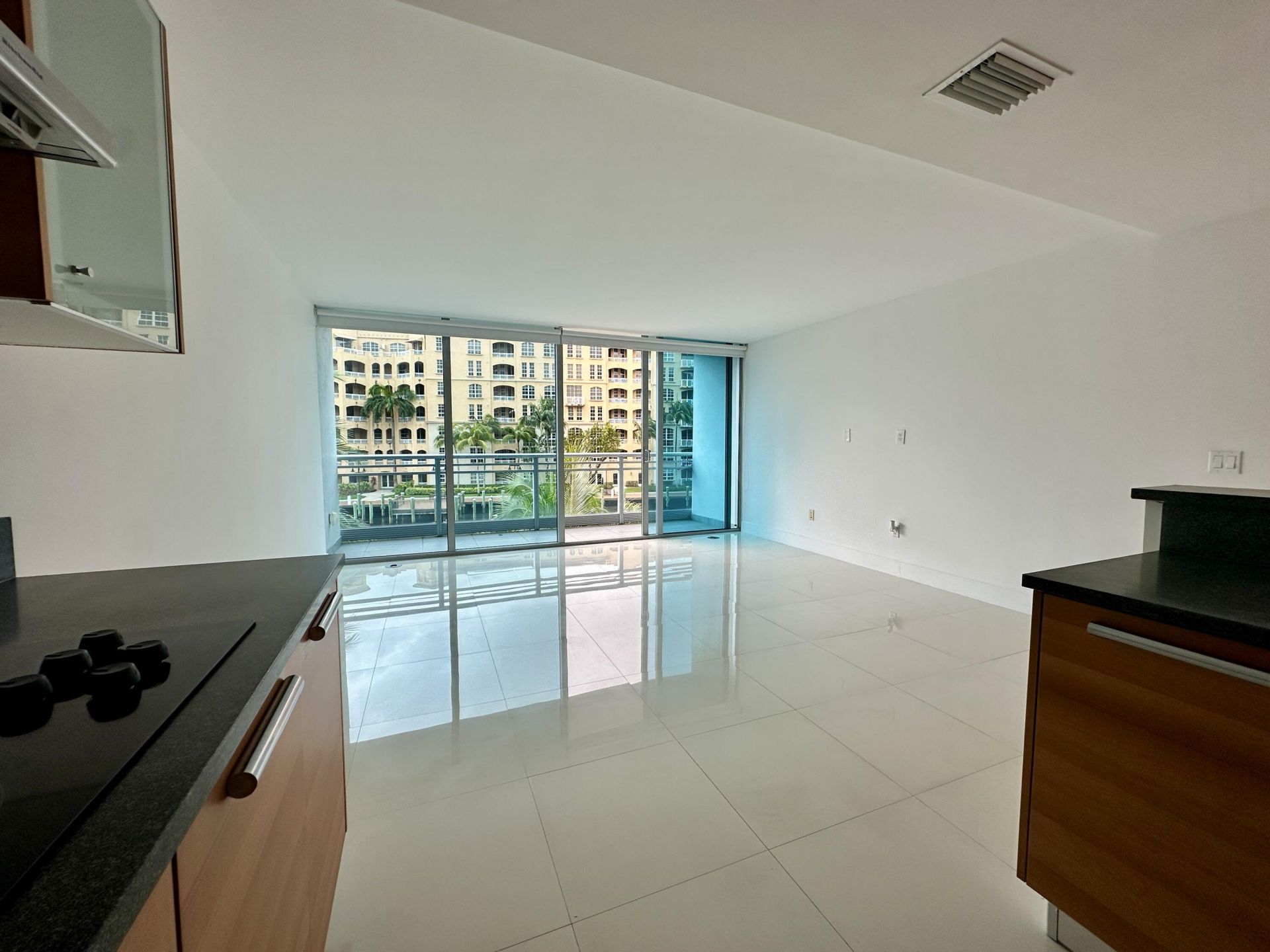 2950 NE 188th Street Ne, Unit 225, Aventura, FL 33180 Photo