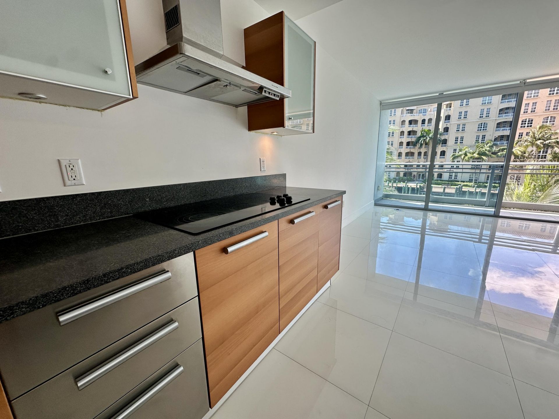 2950 NE 188th Street Ne, Unit 225, Aventura, FL 33180 Photo