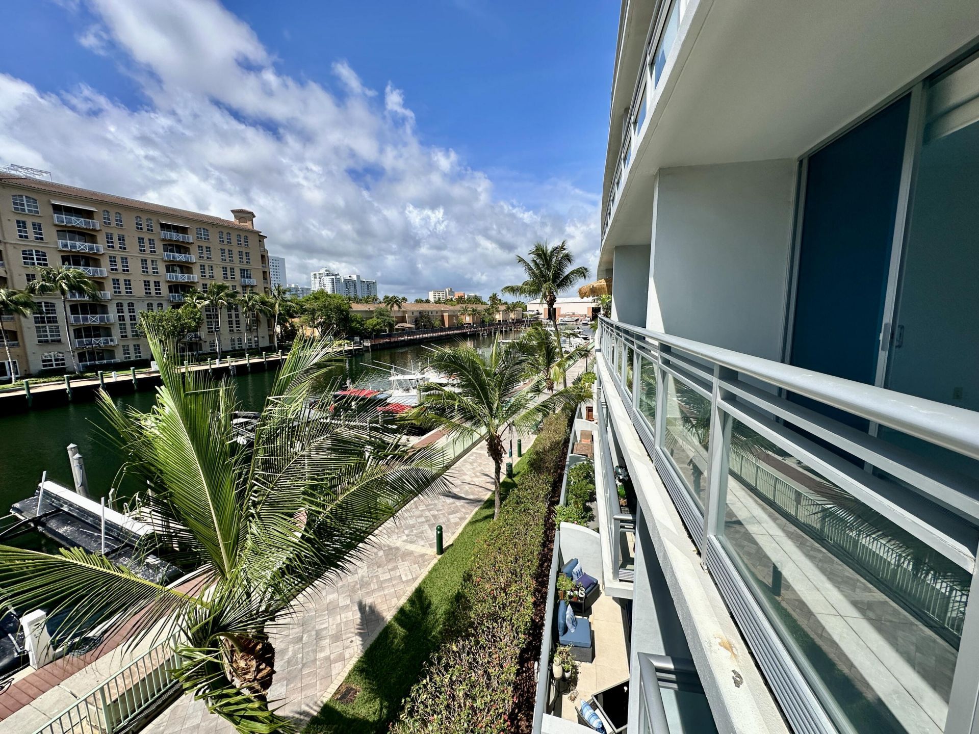 2950 NE 188th Street Ne, Unit 225, Aventura, FL 33180 Photo