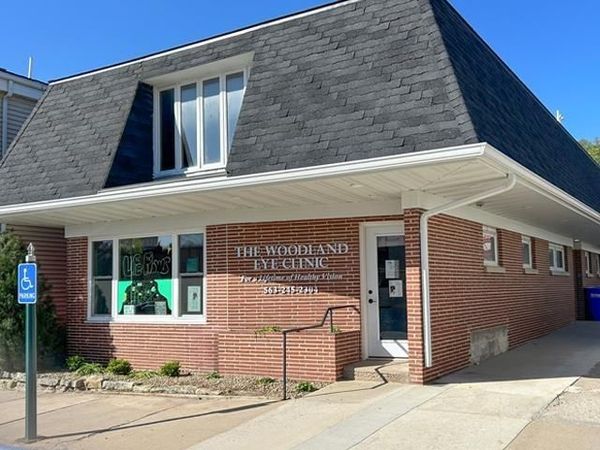 202 S Main Street, Elkader, IA 52043