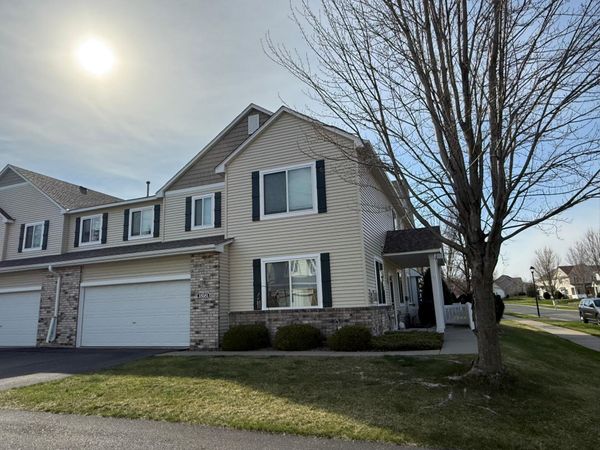 18581 97th Place N, Maple Grove, MN 55311
