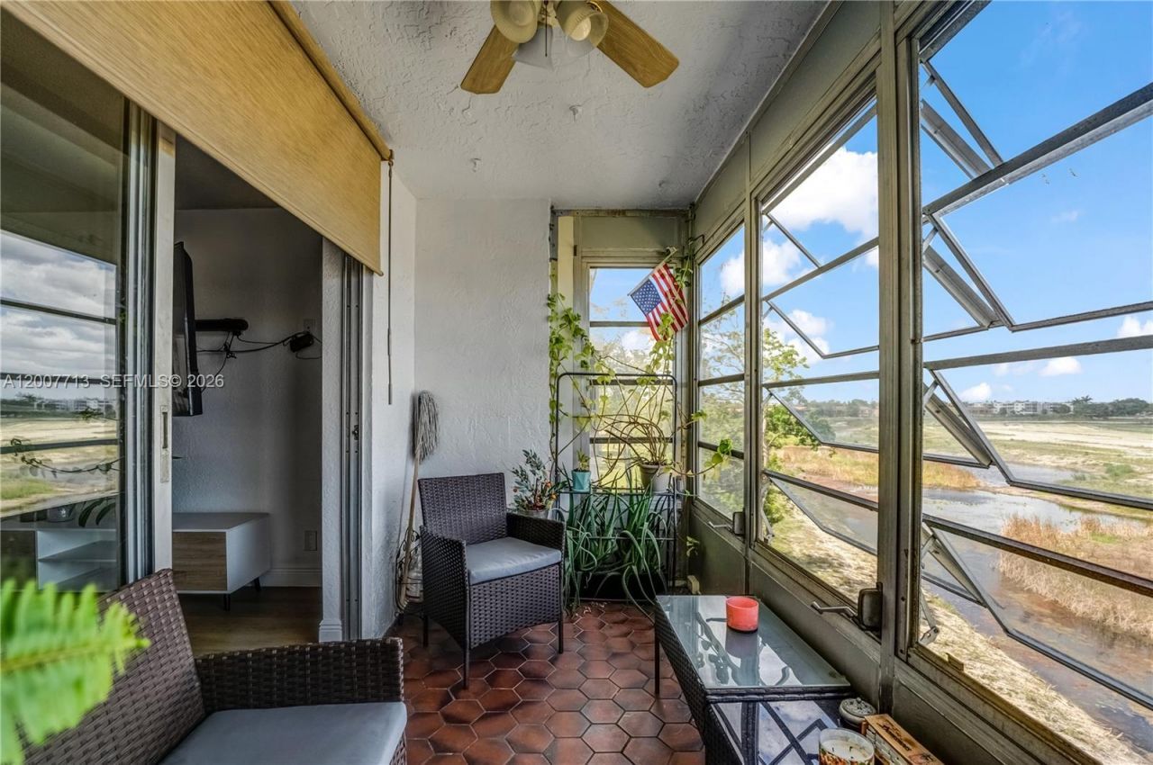 2551 Aragon Blvd, Unit 411, Sunrise, FL 33322 Photo