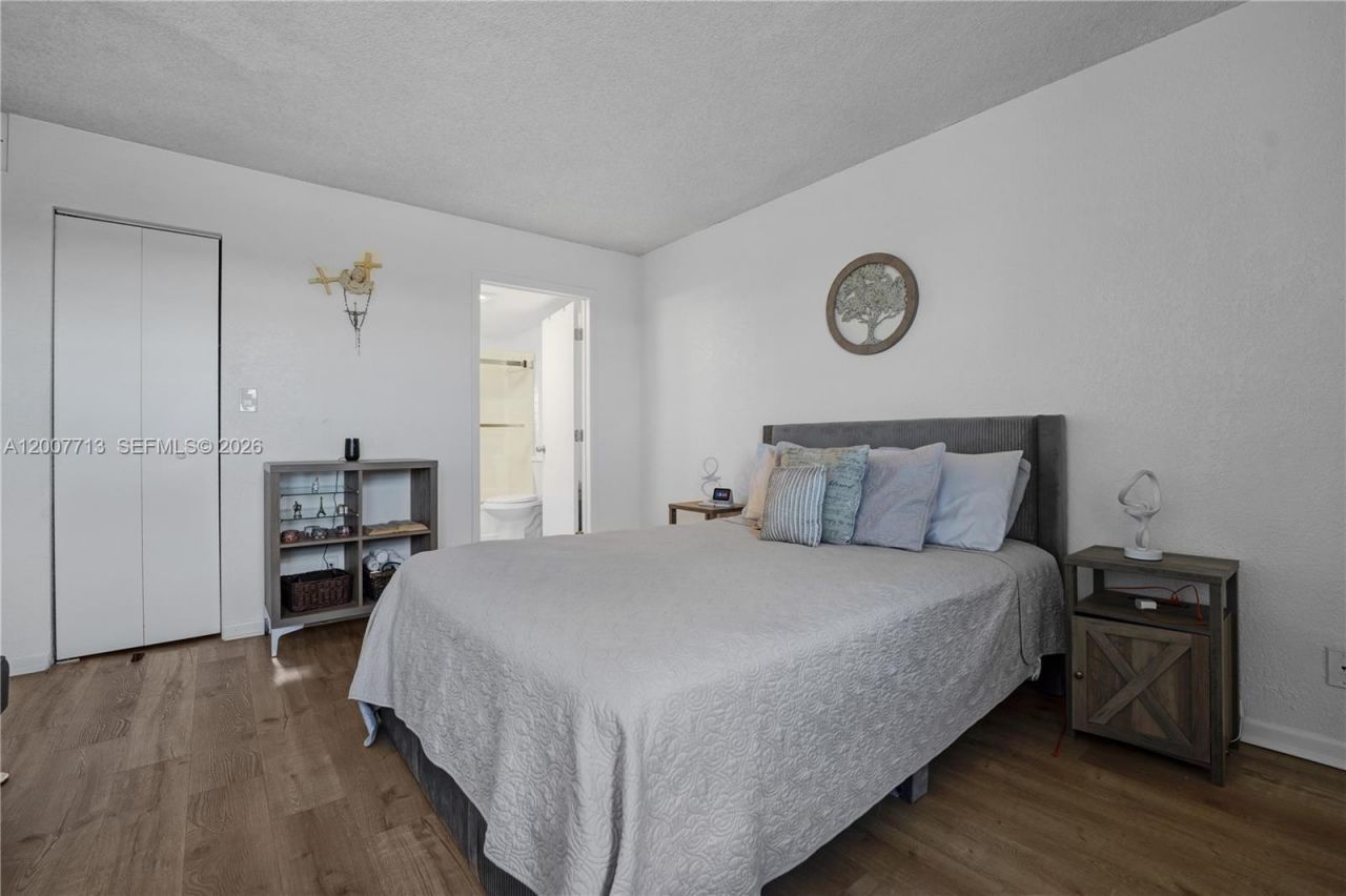 2551 Aragon Blvd, Unit 411, Sunrise, FL 33322 Photo