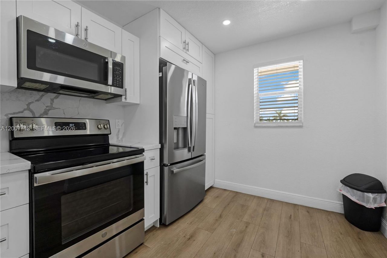 2551 Aragon Blvd, Unit 411, Sunrise, FL 33322 Photo