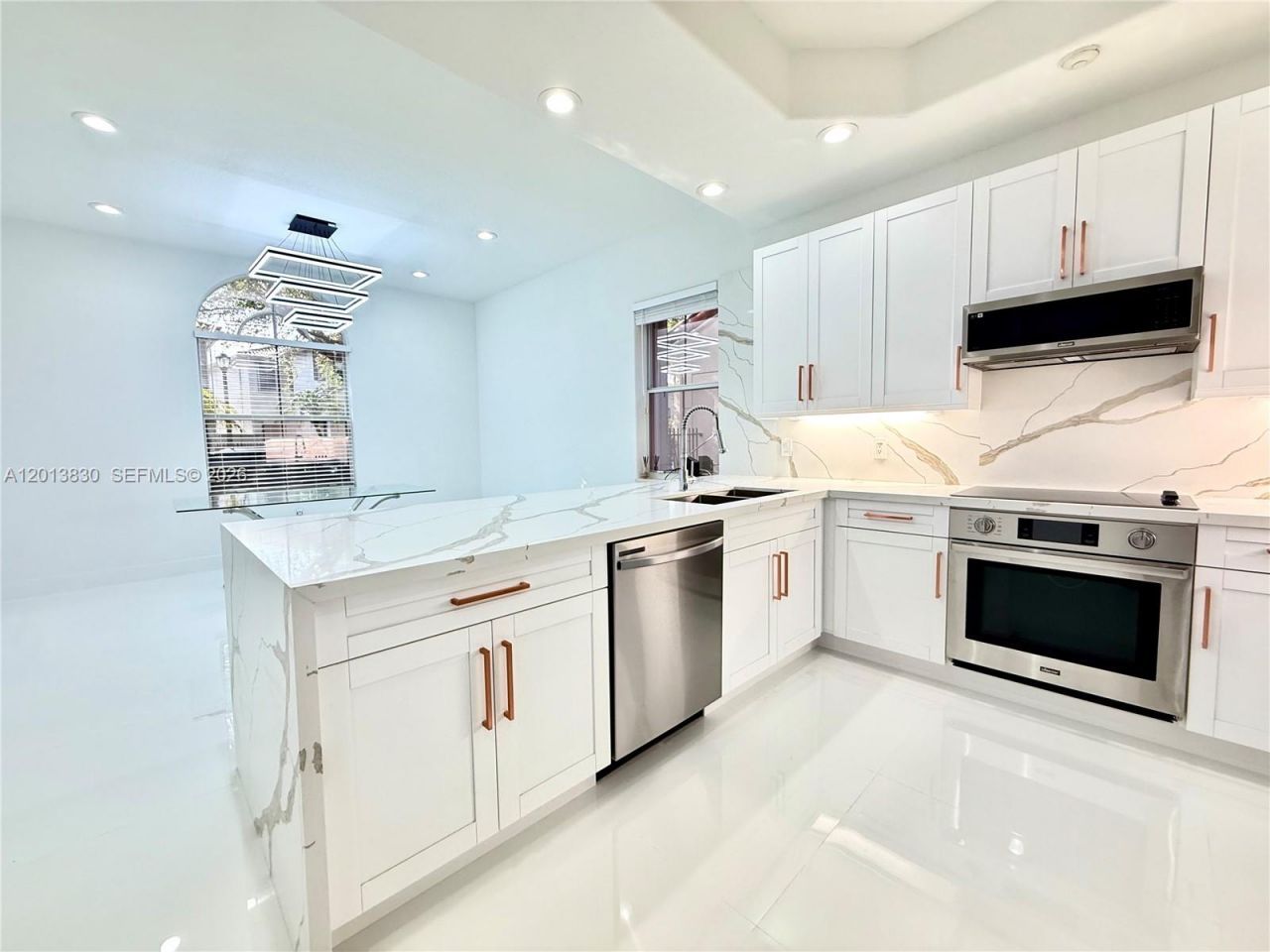 1455 Breakwater Ter , Hollywood, FL 33019 Photo