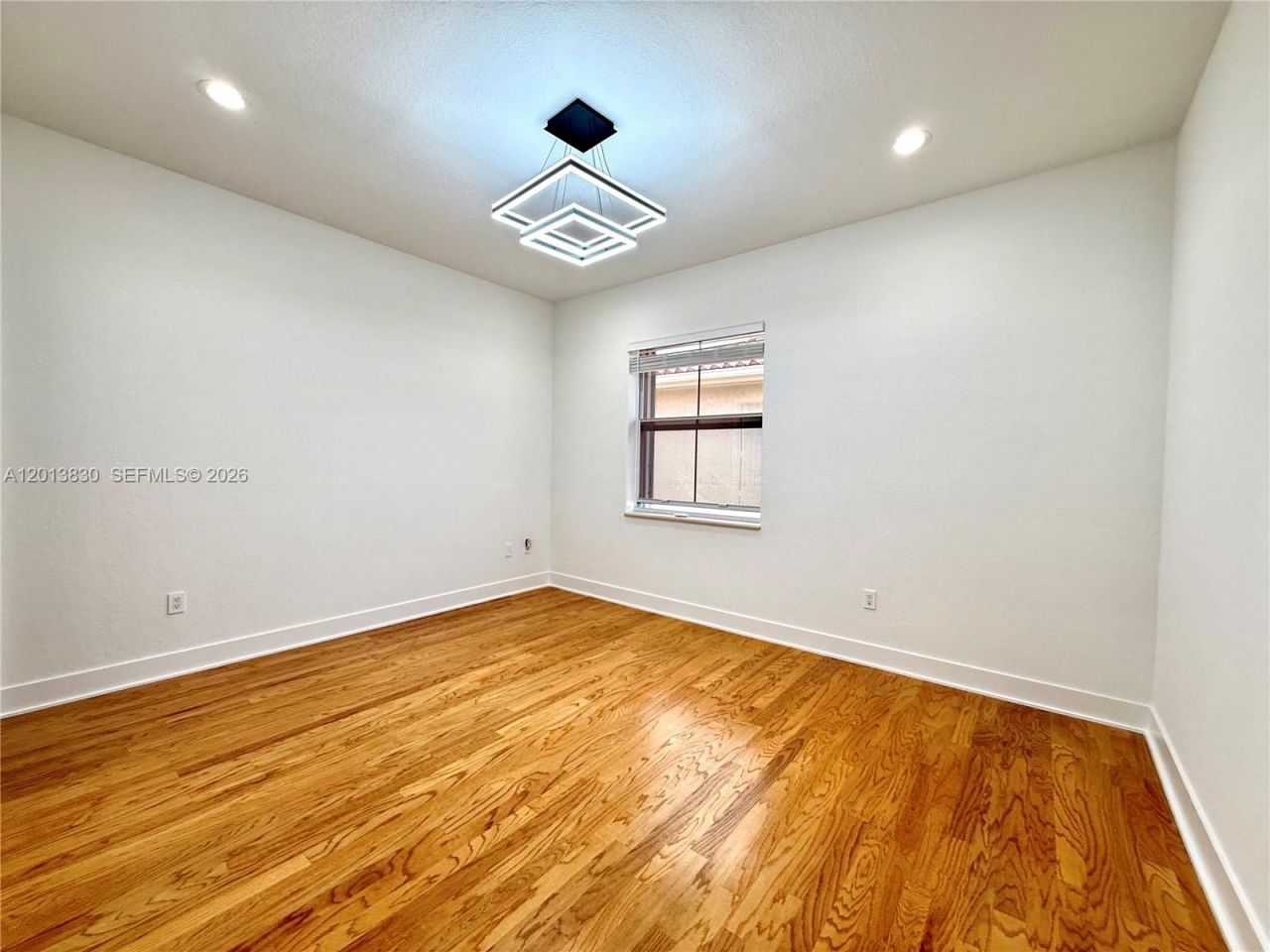 1455 Breakwater Ter , Hollywood, FL 33019 Photo