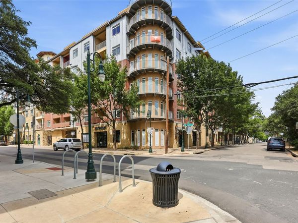 910 W 25th ST, Unit 507, Austin, TX 78705