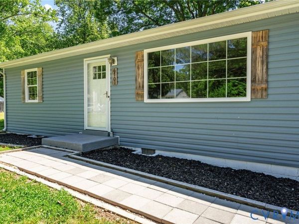 6701 Lakemont Road , New Kent, VA 23141