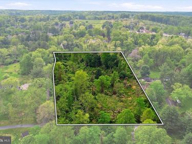 105 MCFADDEN ROAD, CHADDS FORD, PA 19317