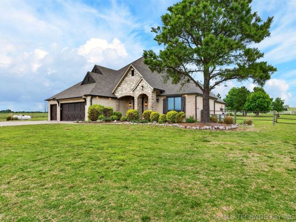 891 E 181st Street , Mounds, OK 74047