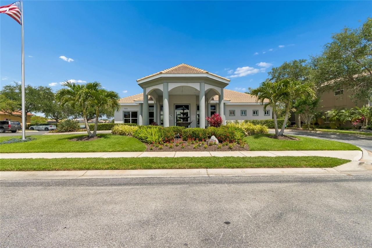 7122 68th Drive E, Bradenton, FL 34203 Photo