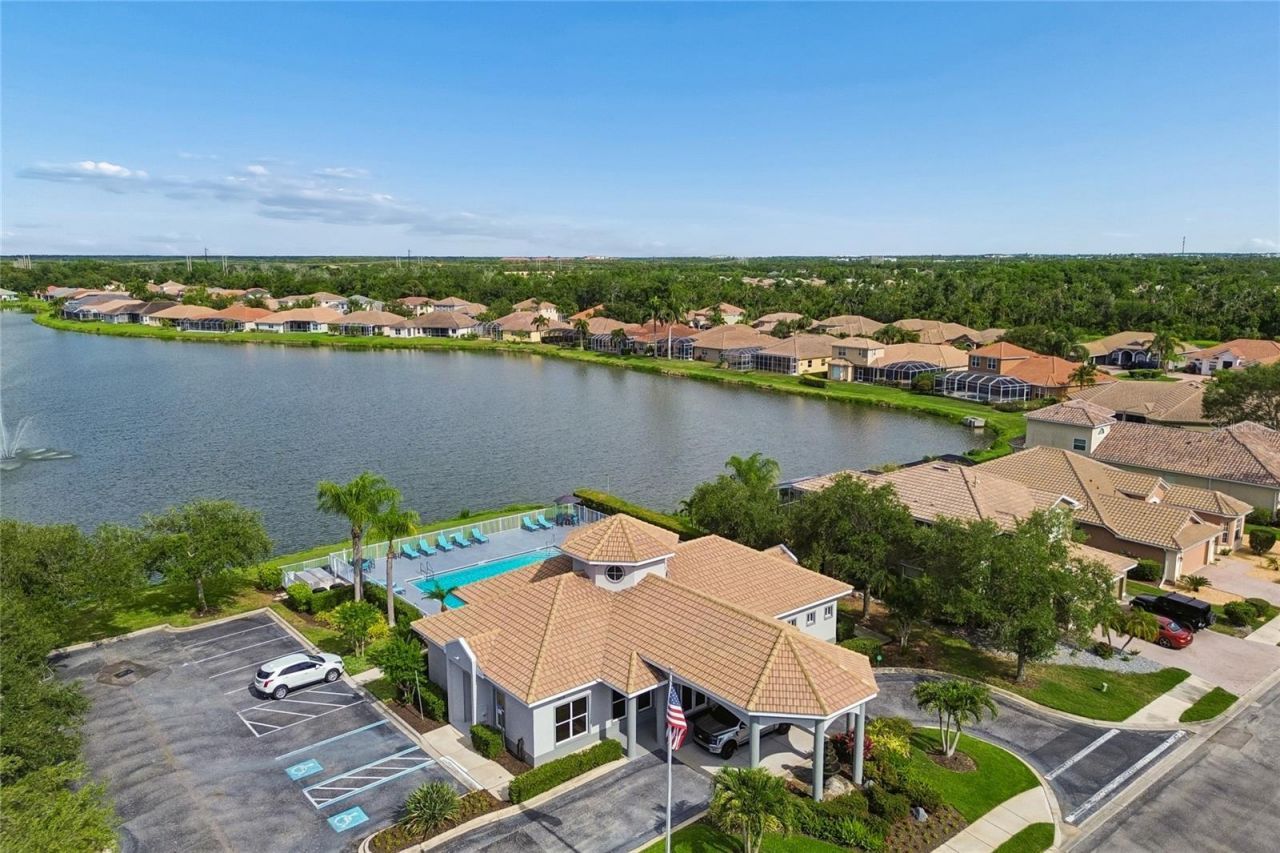 7122 68th Drive E, Bradenton, FL 34203 Photo