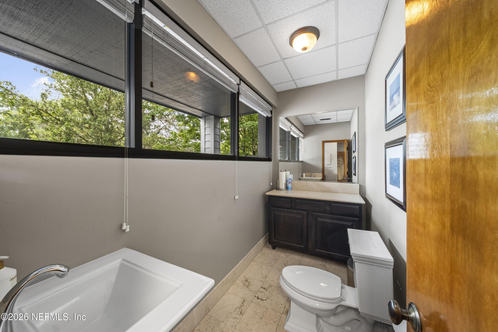 8810 Goodbys Executive Drive, Jacksonville, FL 32217 Photo
