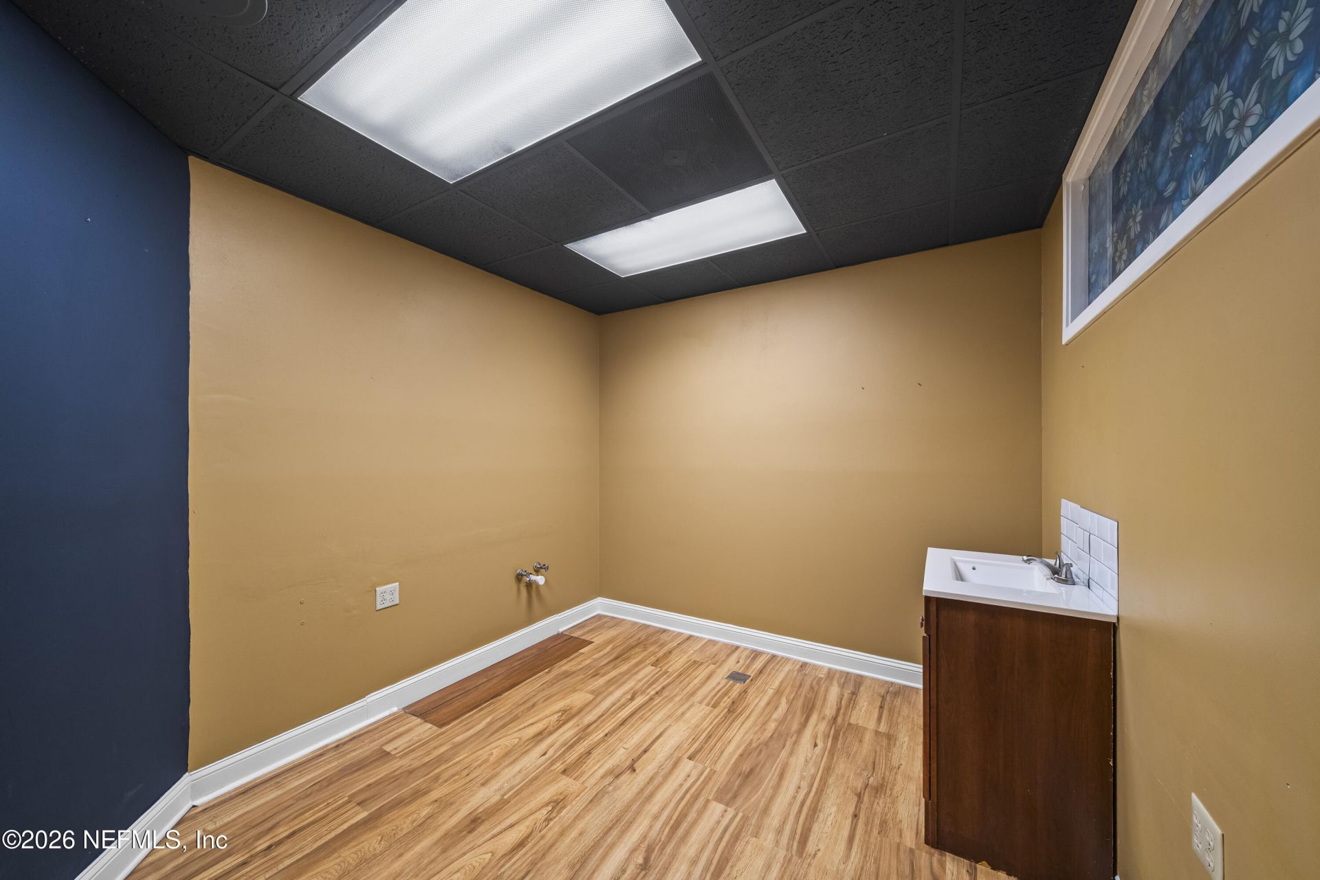 8810 Goodbys Executive Drive, Jacksonville, FL 32217 Photo