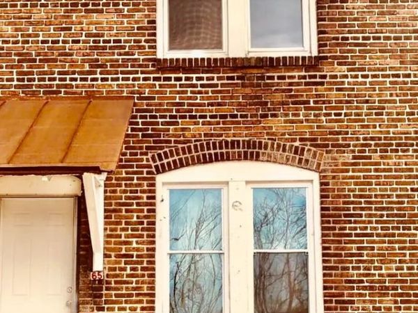 65 RAILROAD AVENUE , ROEBLING, NJ 08554