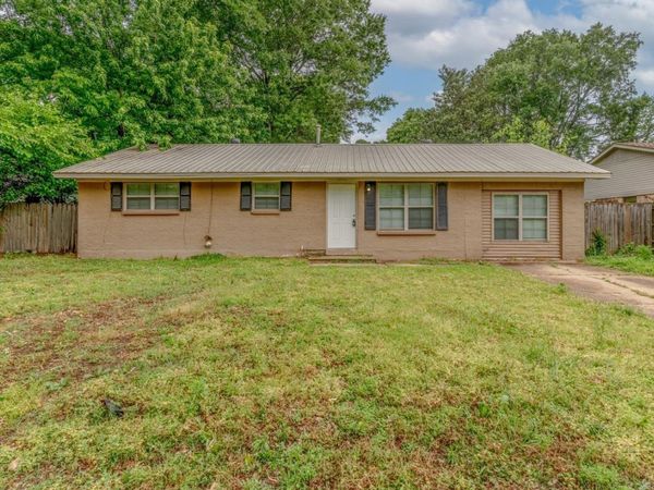 1704 Rosemond Avenue, Jonesboro, AR 72401