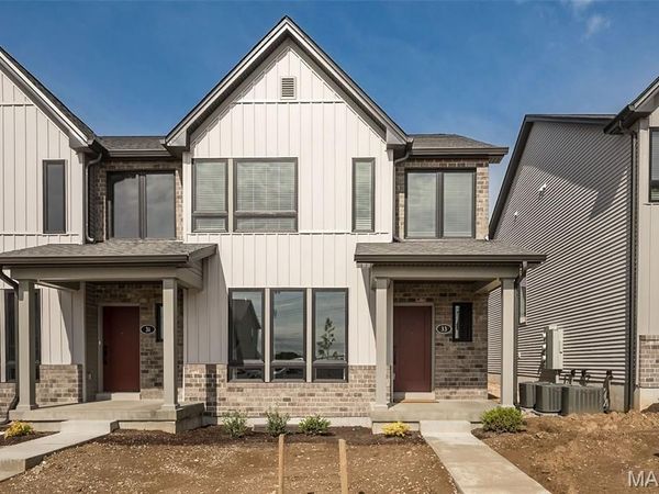 33 Wingtip Court , St Peters, MO 63376