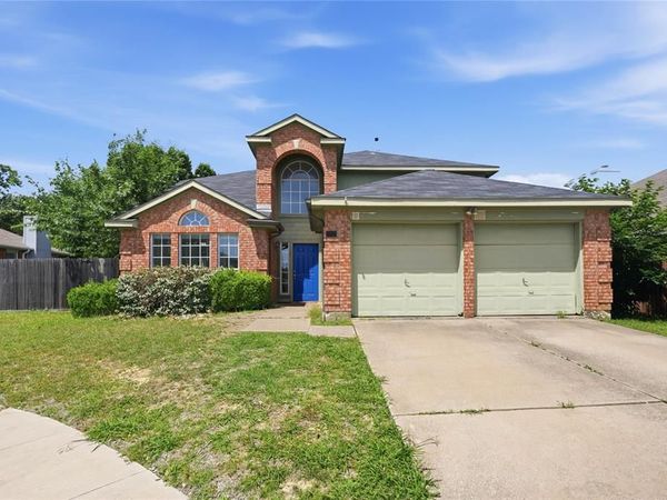 2082 Sailmaker Court, Lewisville, TX 75067