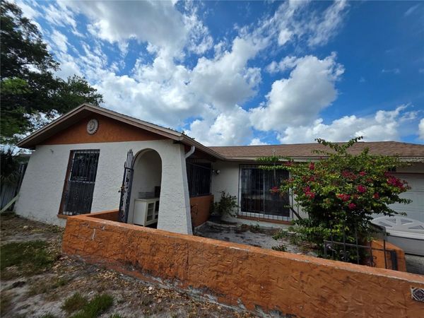 10113 TIMBER OAKS COURT , TAMPA, FL 33615